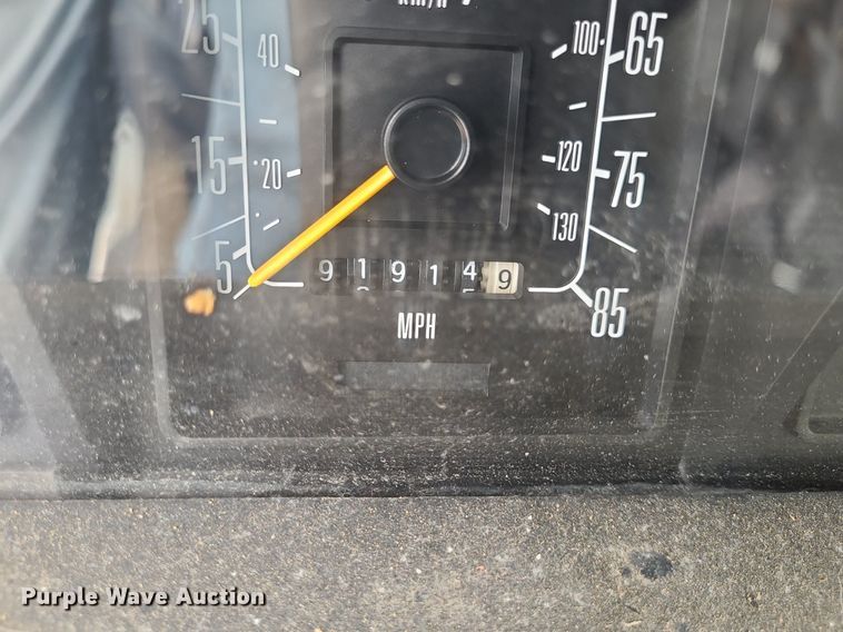 image for item NX9548 1991 Ford Club Wagon E350  van