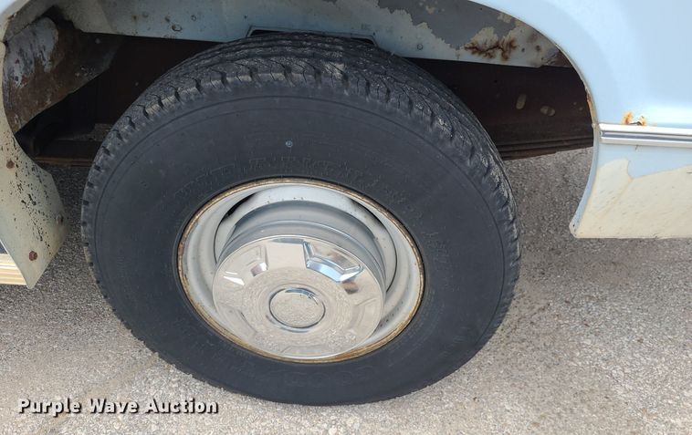 image for item NX9548 1991 Ford Club Wagon E350  van