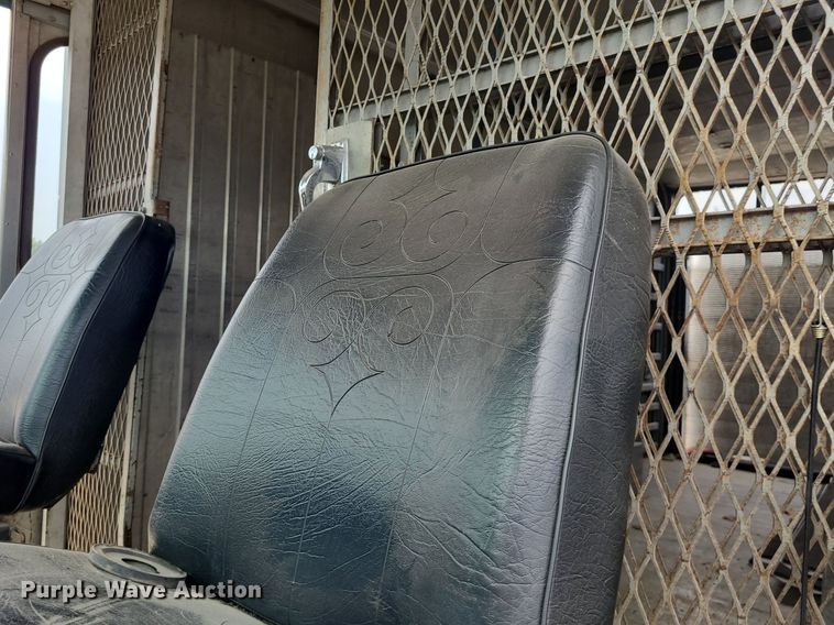 image for item NX9549 1991 Chevrolet Step Van 30  delivery truck