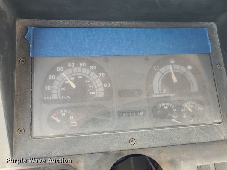 image for item NX9549 1991 Chevrolet Step Van 30  delivery truck