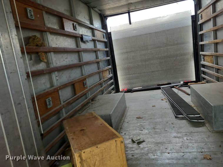 image for item NX9549 1991 Chevrolet Step Van 30  delivery truck