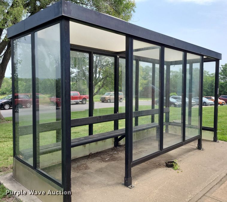 image for item NX9550 Bus stop shelter