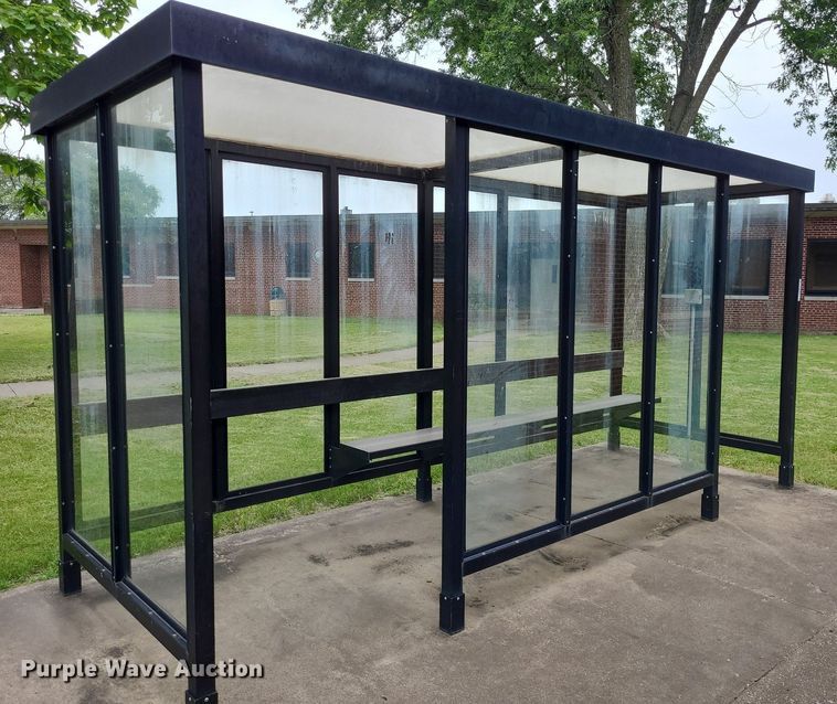 image for item NX9552 Bus stop shelter