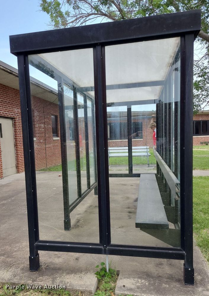 image for item NX9552 Bus stop shelter