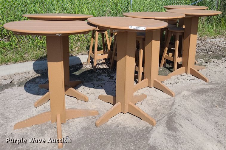 image for item NX9564 Poly-resin furniture