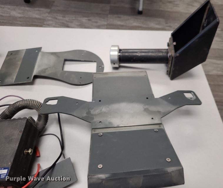 image for item NX9568 Law enforcement equipment