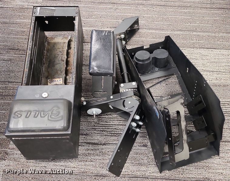 image for item NX9568 Law enforcement equipment