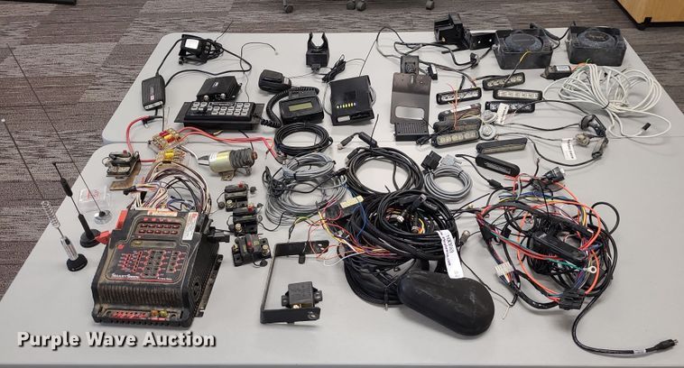 image for item NX9569 Law enforcement equipment