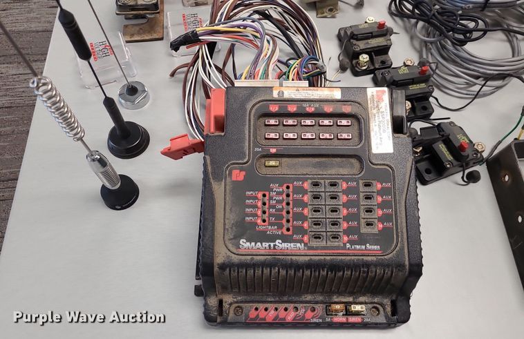 image for item NX9569 Law enforcement equipment