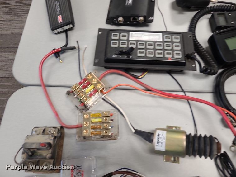 image for item NX9569 Law enforcement equipment