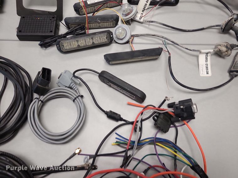 image for item NX9569 Law enforcement equipment