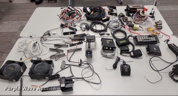 image for item NX9569 Law enforcement equipment