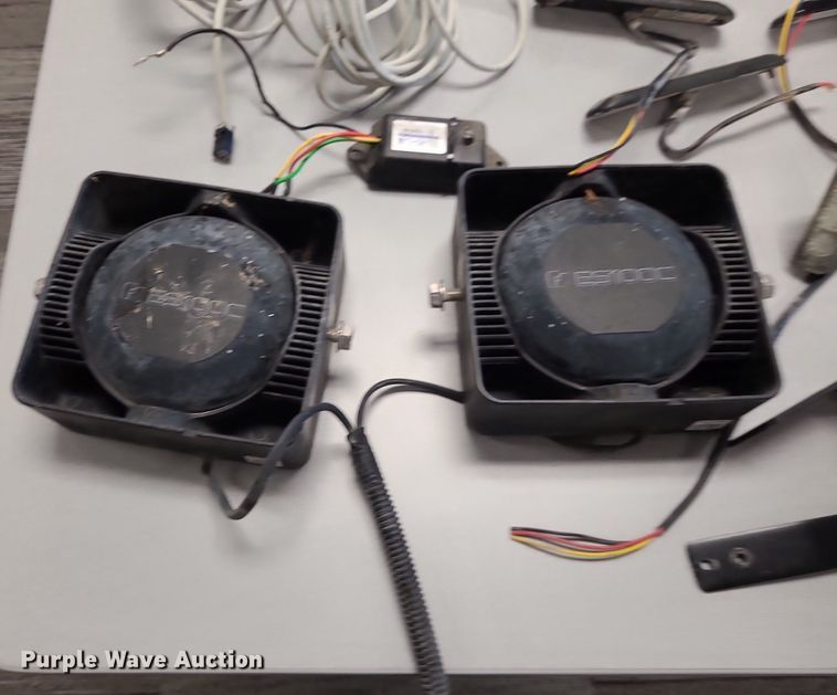 image for item NX9569 Law enforcement equipment