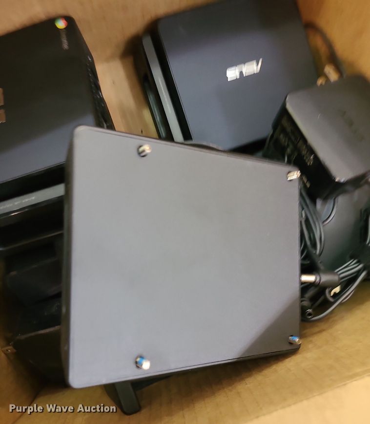 image for item NX9579 (5) Asus CN60 Chromebox CPUs