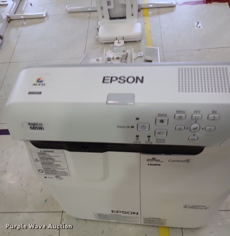 image for item NX9582 (9) Epson projectors