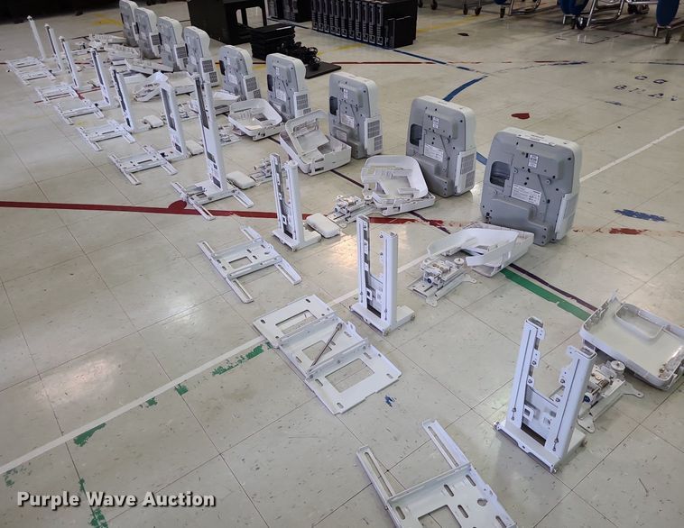 image for item NX9582 (9) Epson projectors