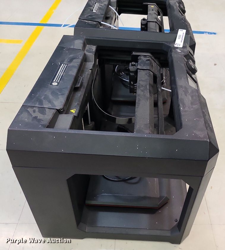 image for item NX9583 (2) Makerbot 3D printers