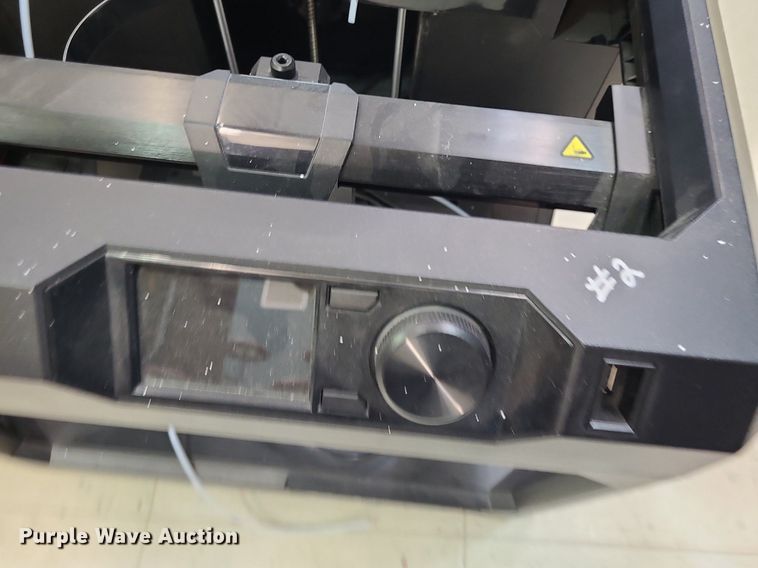 image for item NX9583 (2) Makerbot 3D printers