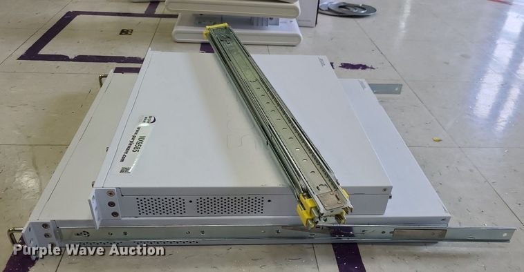 image for item NX9585 Sophos cyber security unit