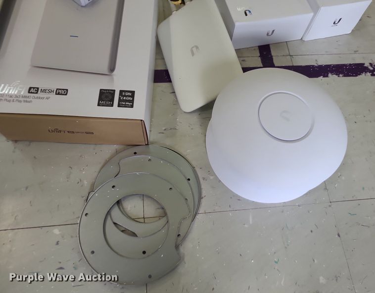 image for item NX9586 UniFi Ubiquity  networking hardware