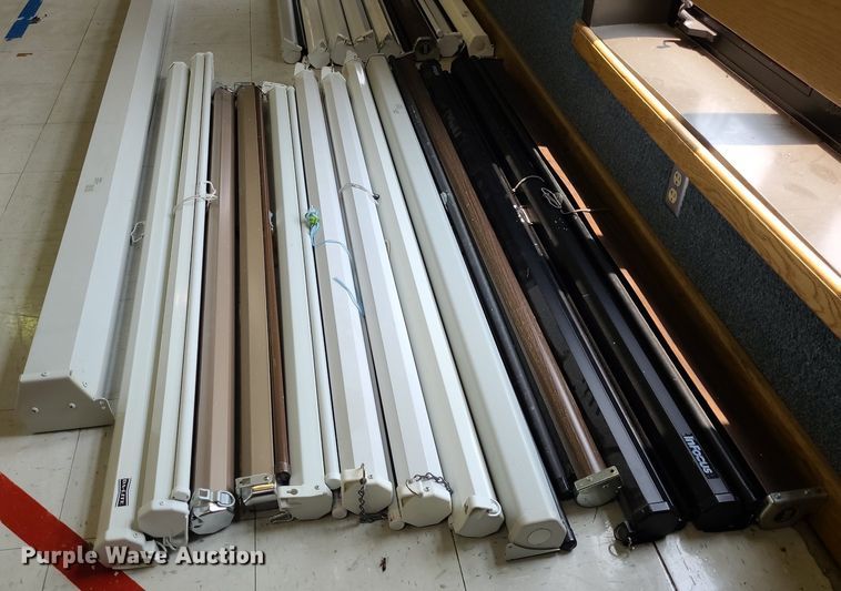 image for item NX9592 (22) projector screens