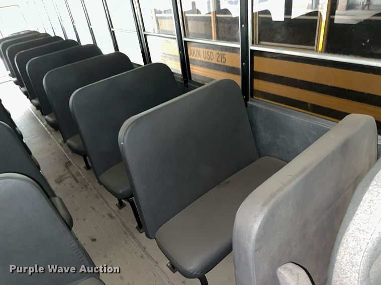 image for item NY9182 2006 International  school bus