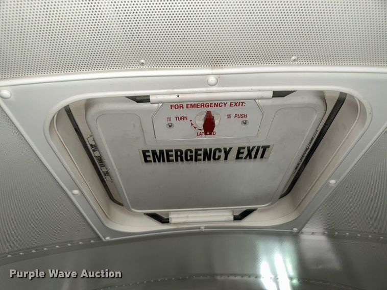 image for item NY9182 2006 International  school bus