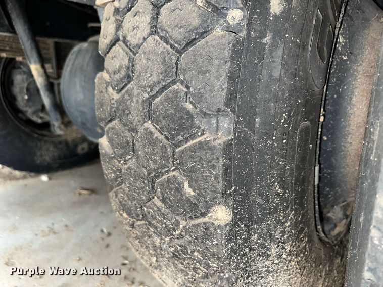 image for item NY9182 2006 International  school bus