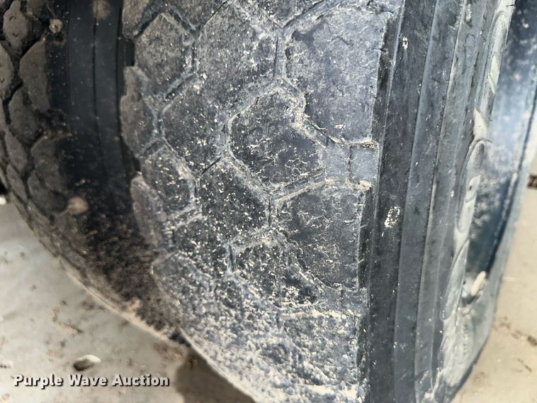 image for item NY9182 2006 International  school bus