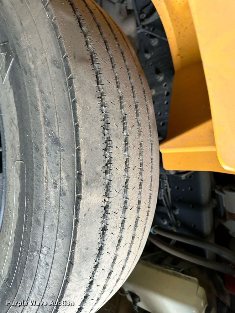 image for item NY9182 2006 International  school bus