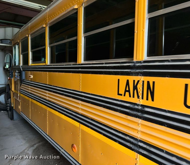 image for item NY9183 2010 Blue Bird  school bus