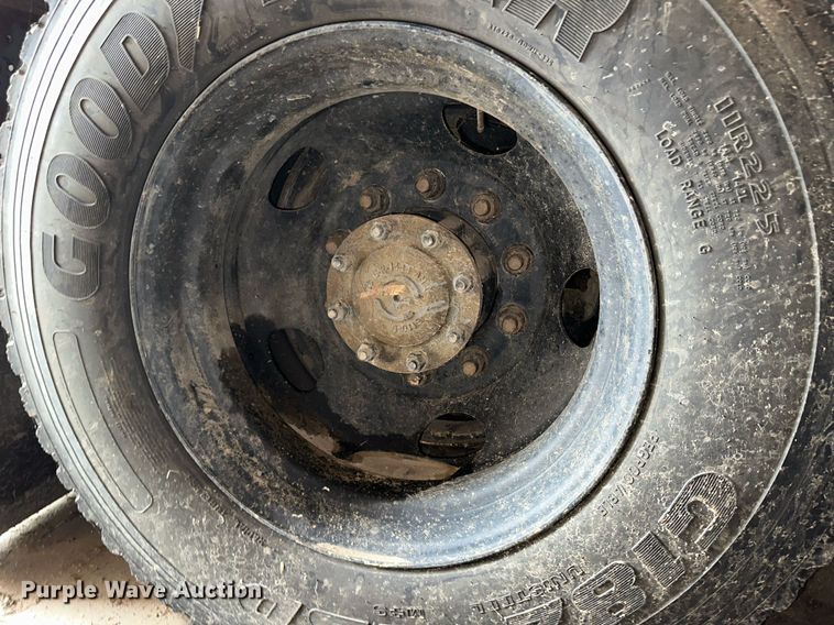 image for item NY9183 2010 Blue Bird  school bus