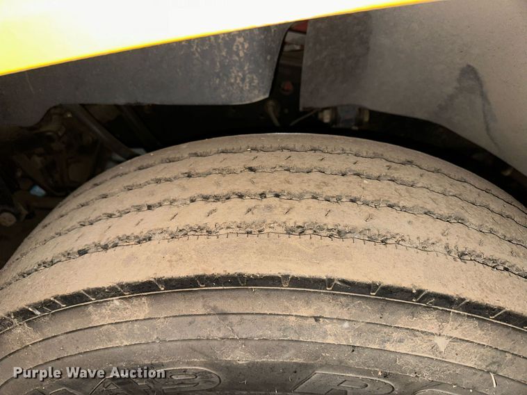 image for item NY9183 2010 Blue Bird  school bus