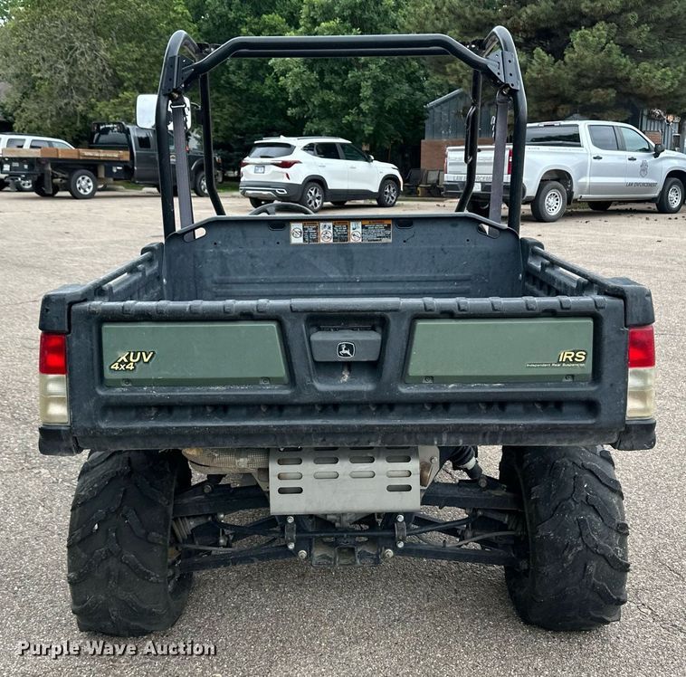 image for item NY9187 2011 John Deere Gator XUV  utility vehicle