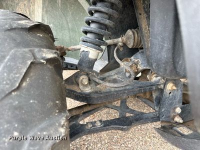 image for item NY9187 2011 John Deere Gator XUV  utility vehicle