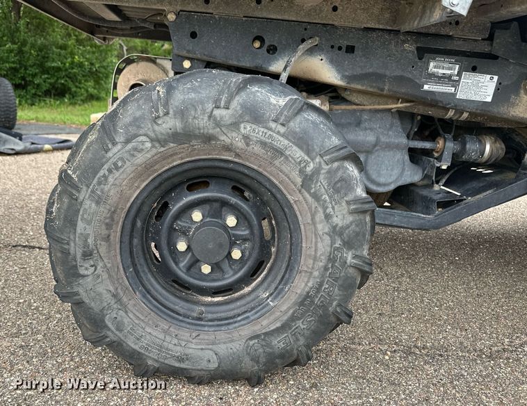 image for item NY9187 2011 John Deere Gator XUV  utility vehicle