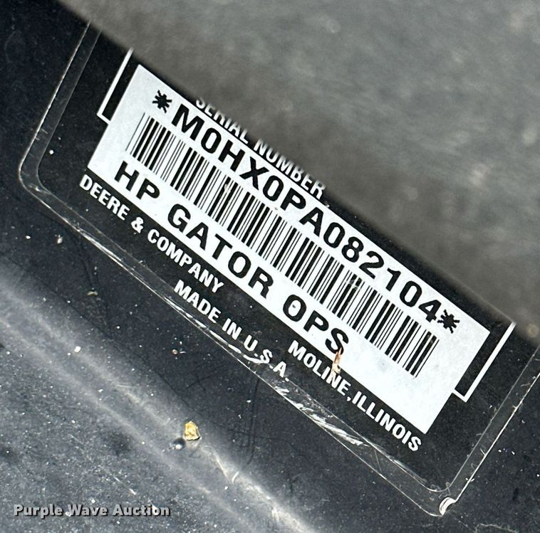 image for item NY9187 2011 John Deere Gator XUV  utility vehicle