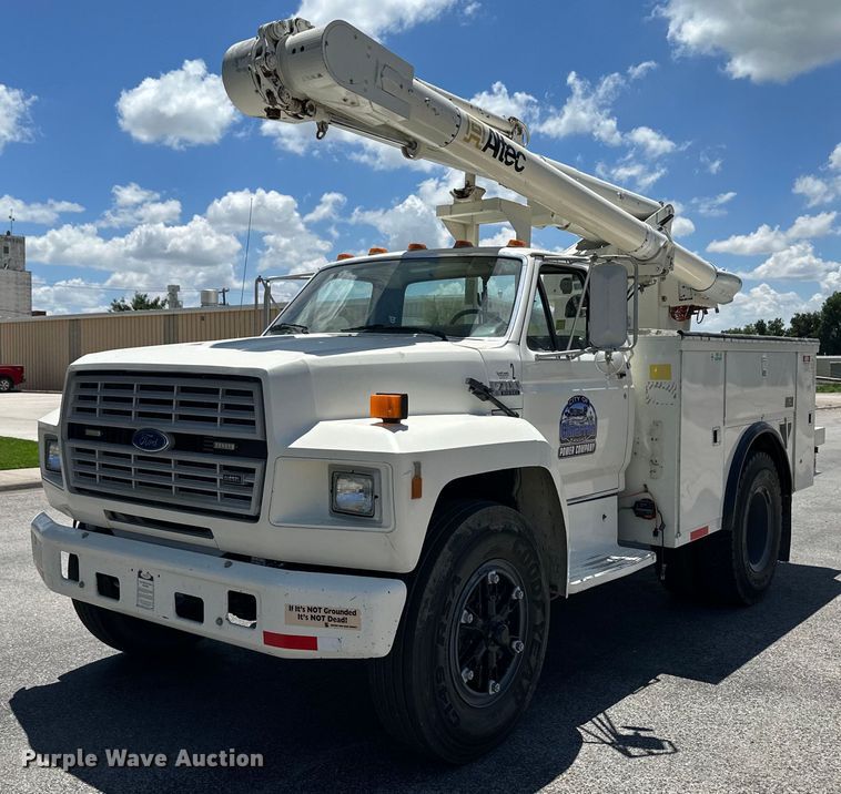 image for item NY9194 1992 Ford F700  bucket truck