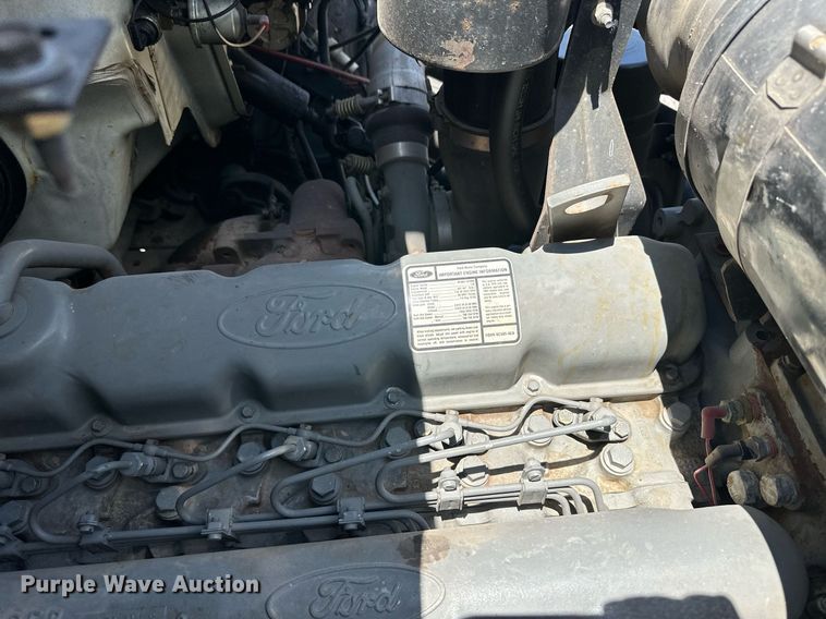 image for item NY9194 1992 Ford F700  bucket truck