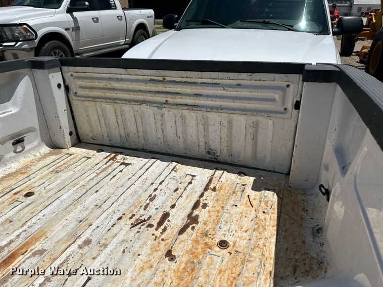 image for item NY9195 2001 Ford F150 XLT  SuperCrew pickup truck