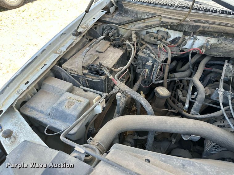 image for item NY9195 2001 Ford F150 XLT  SuperCrew pickup truck