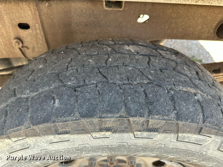 image for item NY9197 2005 Chevrolet Silverado 1500HD  Crew Cab pickup truck