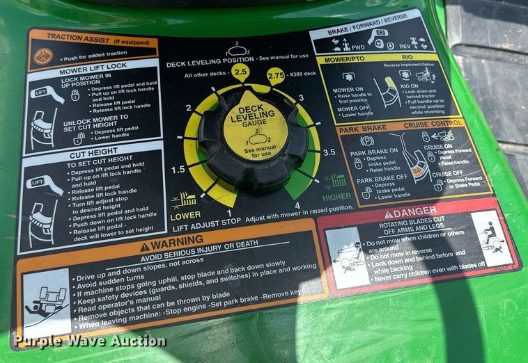 image for item NY9198 2007 John  Deere X320  lawn mower