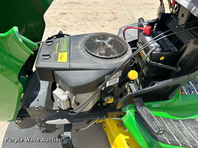 image for item NY9198 2007 John  Deere X320  lawn mower