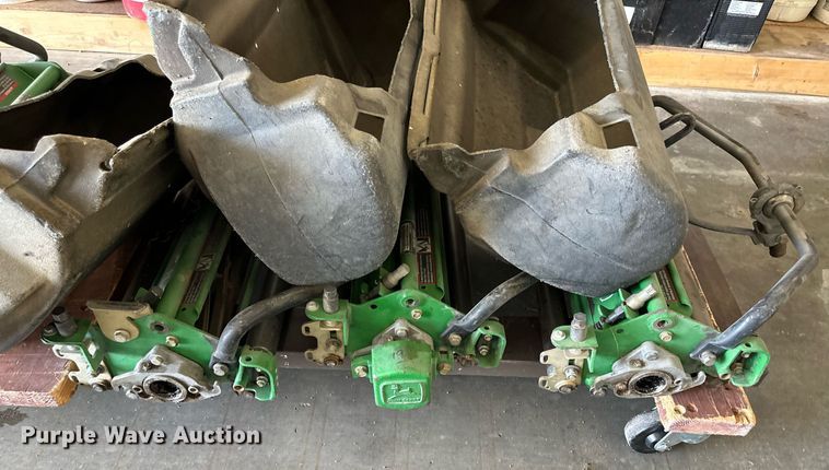 image for item NY9199 2006 John  Deere 2500A  reel mower