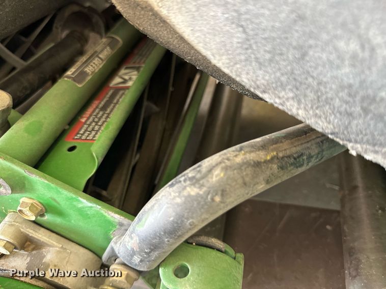 image for item NY9199 2006 John  Deere 2500A  reel mower