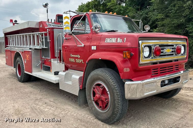 image for item NY9239 1984 Chevrolet D6500  pumper fire truck