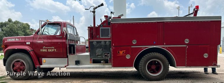 image for item NY9239 1984 Chevrolet D6500  pumper fire truck