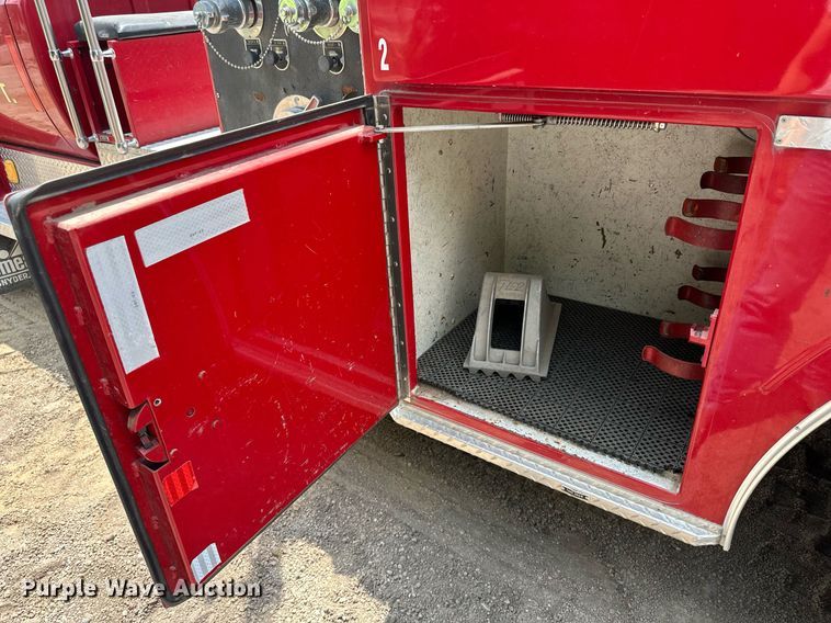 image for item NY9239 1984 Chevrolet D6500  pumper fire truck