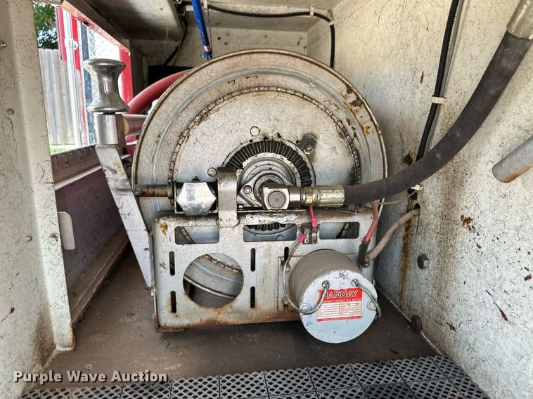 image for item NY9239 1984 Chevrolet D6500  pumper fire truck